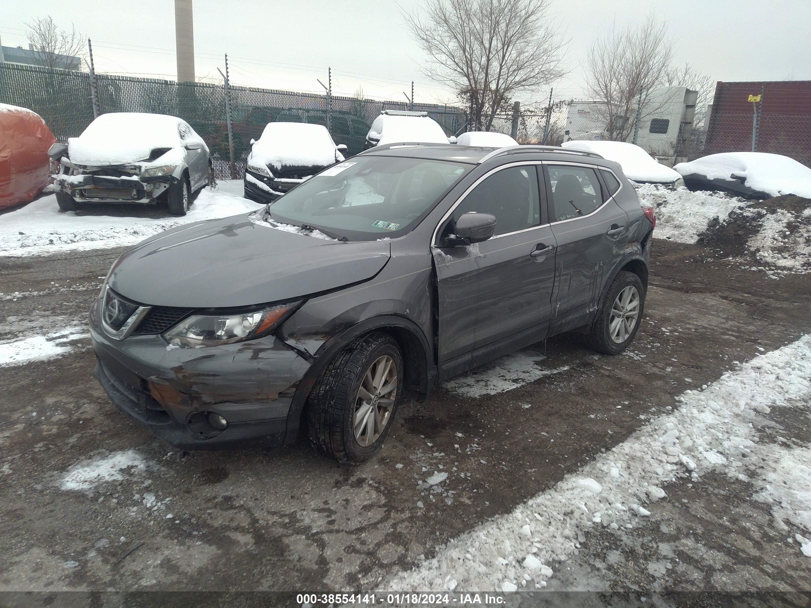 Photo 1 VIN: JN1BJ1CR7KW334390 - NISSAN ROGUE 