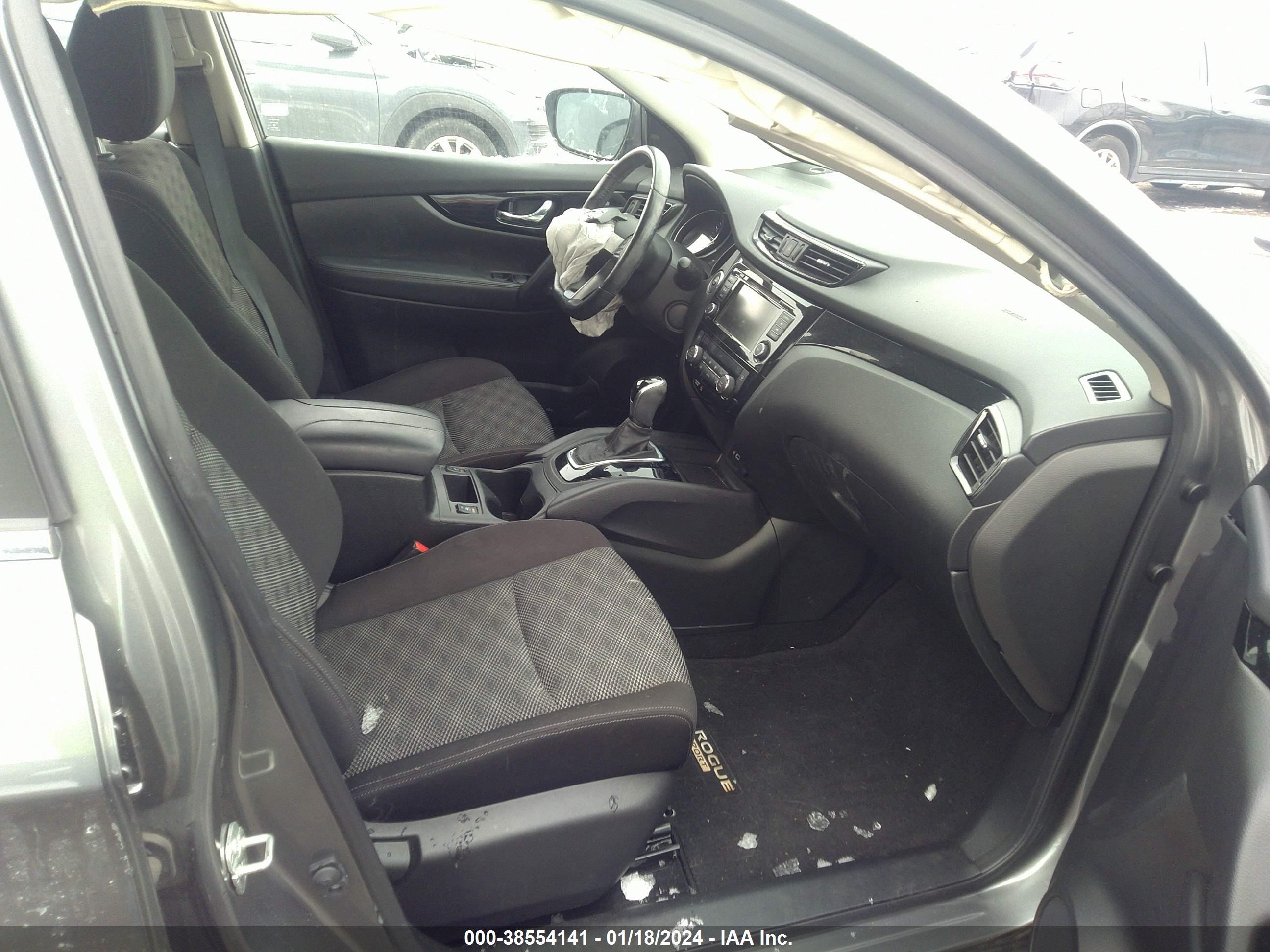 Photo 4 VIN: JN1BJ1CR7KW334390 - NISSAN ROGUE 