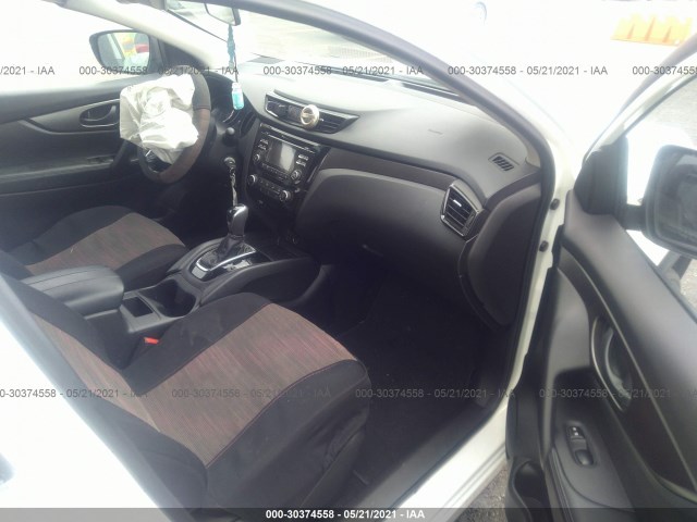 Photo 4 VIN: JN1BJ1CR8HW101871 - NISSAN ROGUE SPORT 