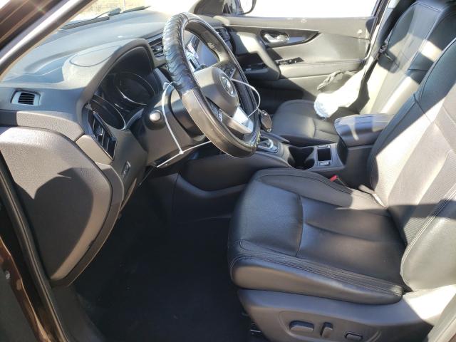 Photo 4 VIN: JN1BJ1CR8HW102342 - NISSAN ROGUE 