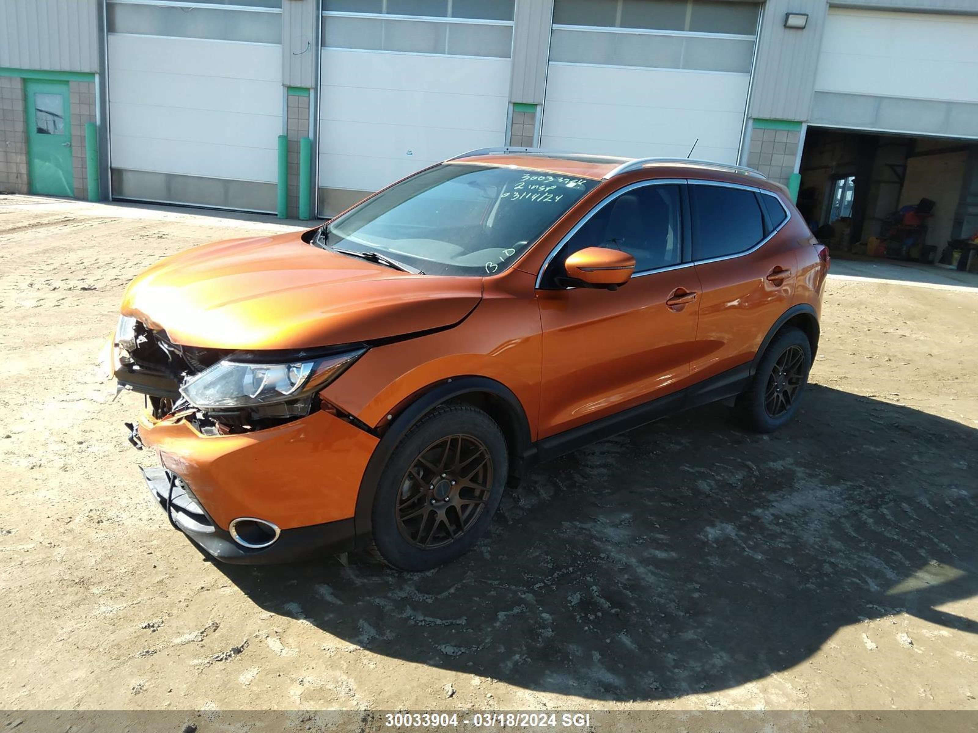 Photo 1 VIN: JN1BJ1CR8HW104060 - NISSAN QASHQAI 