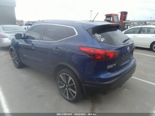 Photo 2 VIN: JN1BJ1CR8HW112076 - NISSAN ROGUE SPORT 