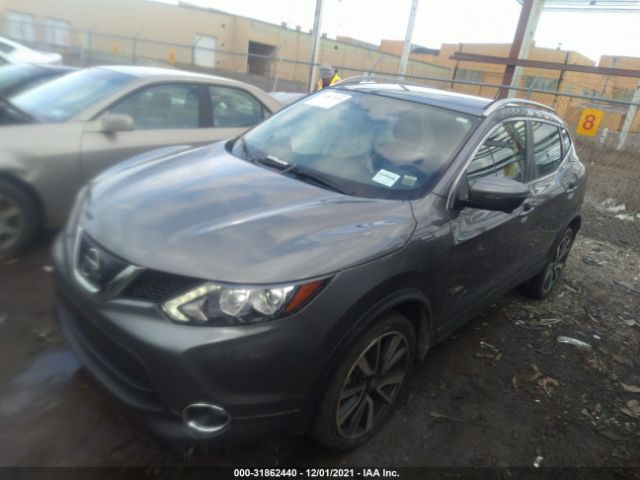 Photo 1 VIN: JN1BJ1CR8JW253428 - NISSAN ROGUE SPORT 