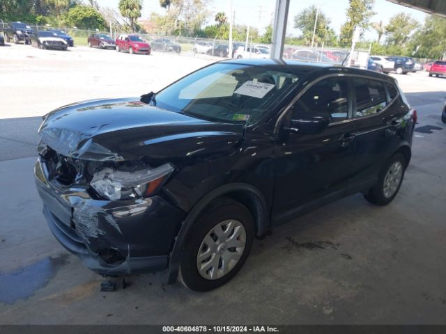 Photo 1 VIN: JN1BJ1CR8JW255647 - NISSAN ROGUE SPORT 