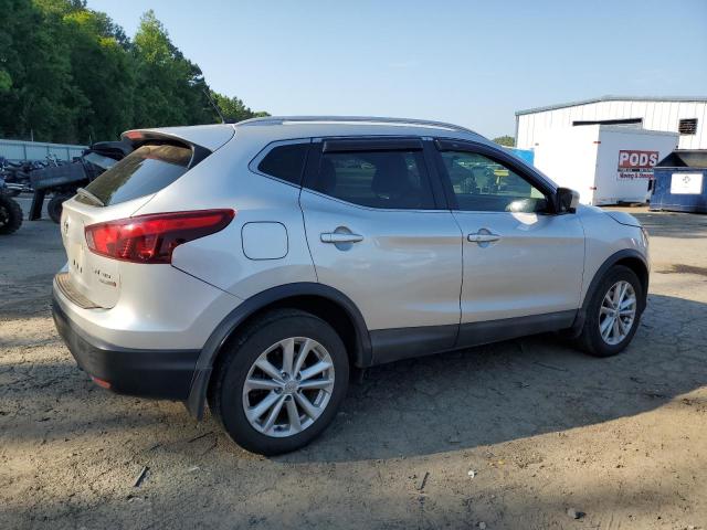 Photo 2 VIN: JN1BJ1CR8JW286123 - NISSAN ROGUE SPOR 