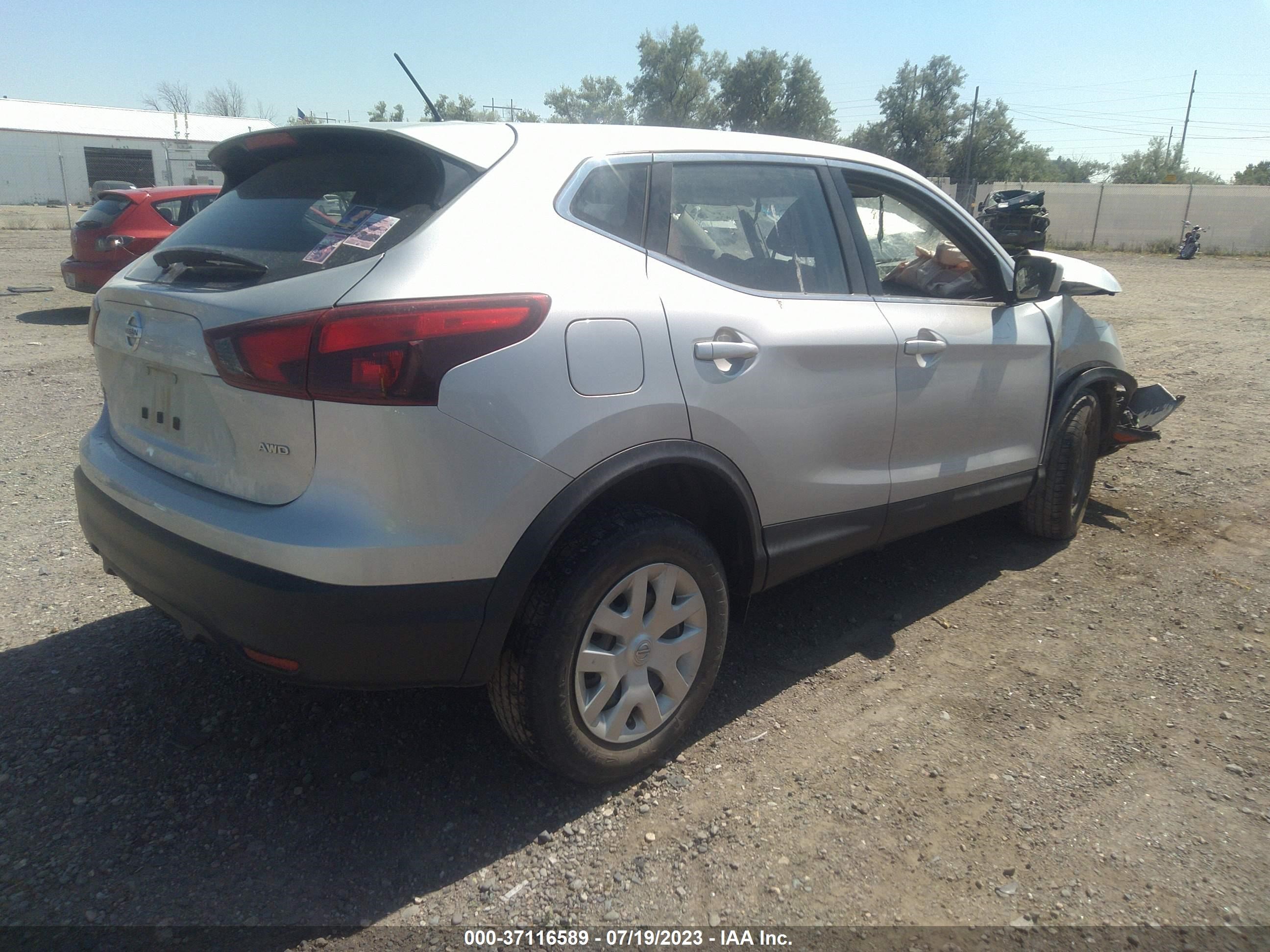 Photo 3 VIN: JN1BJ1CR8KW628588 - NISSAN ROGUE 