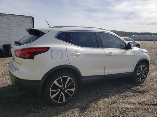 Photo 2 VIN: JN1BJ1CR9HW118842 - NISSAN ROGUE 