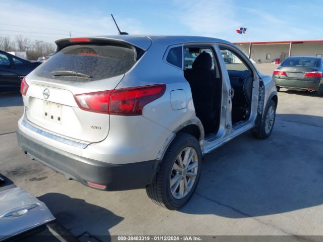 Photo 3 VIN: JN1BJ1CR9HW127282 - NISSAN ROGUE SPORT 