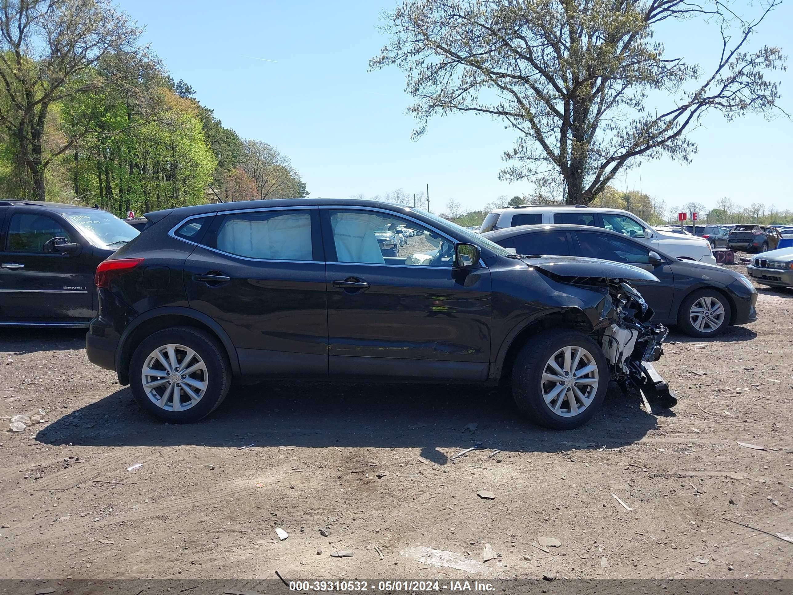 Photo 12 VIN: JN1BJ1CR9HW130733 - NISSAN ROGUE 