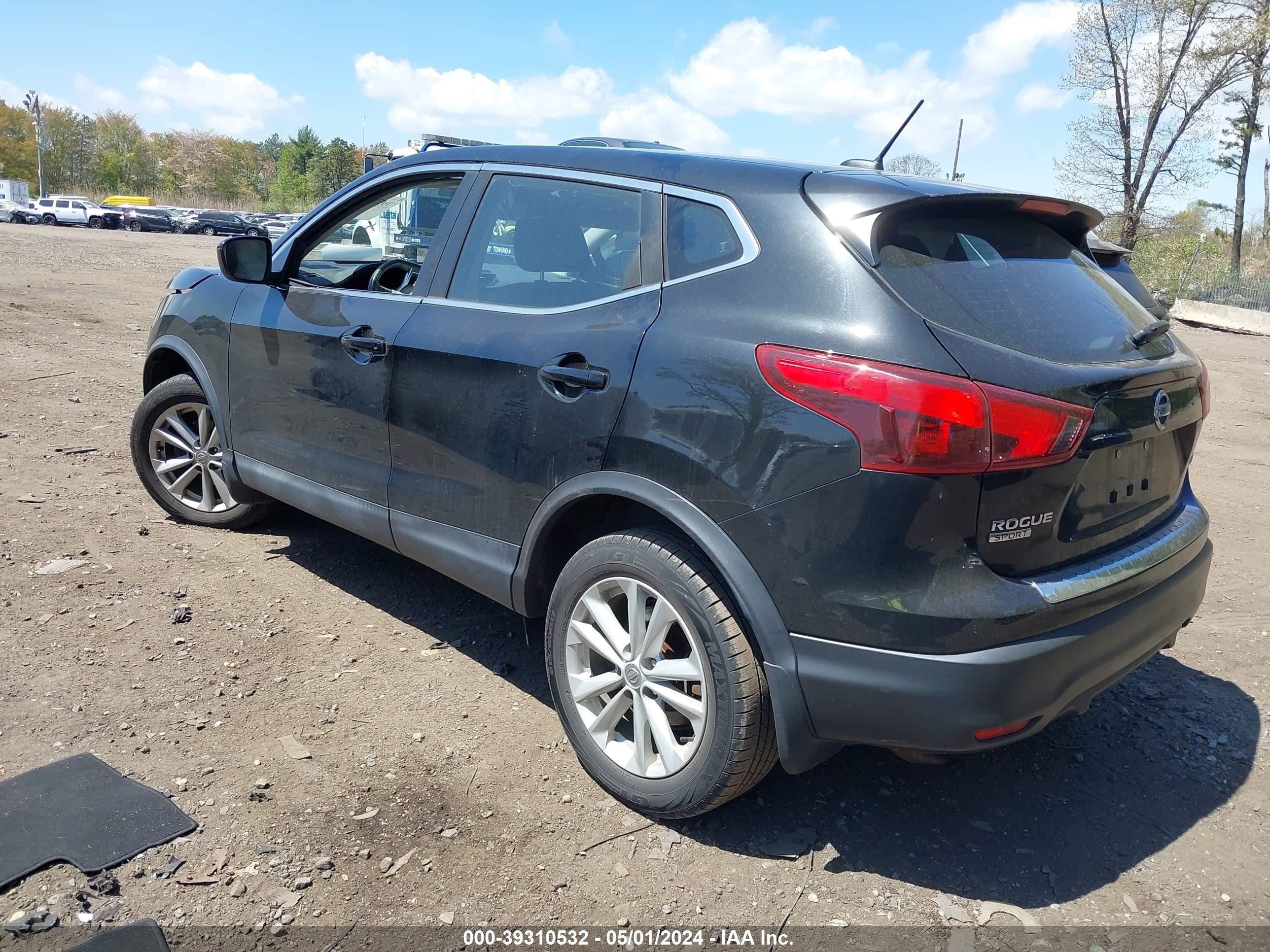 Photo 2 VIN: JN1BJ1CR9HW130733 - NISSAN ROGUE 