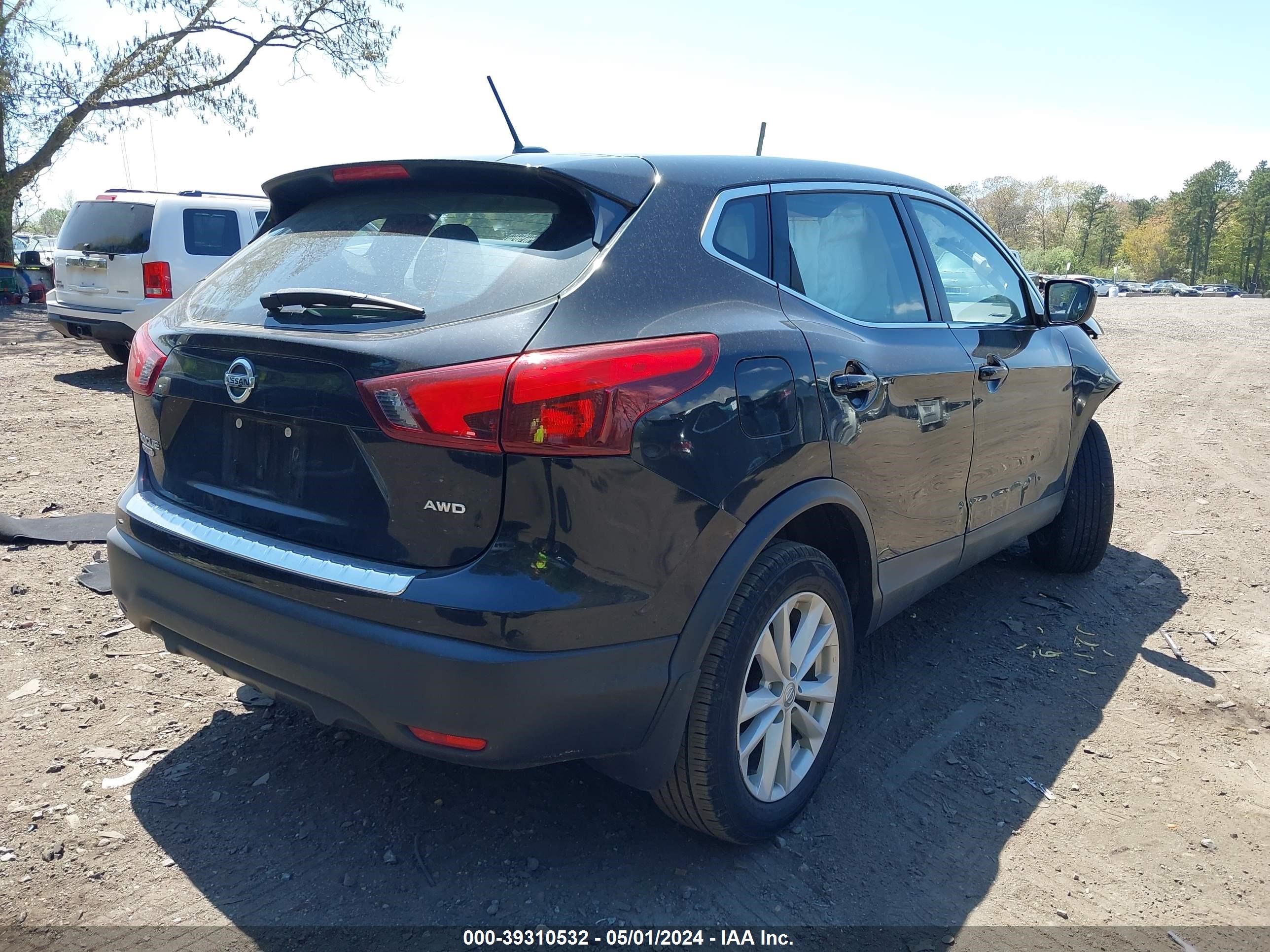 Photo 3 VIN: JN1BJ1CR9HW130733 - NISSAN ROGUE 