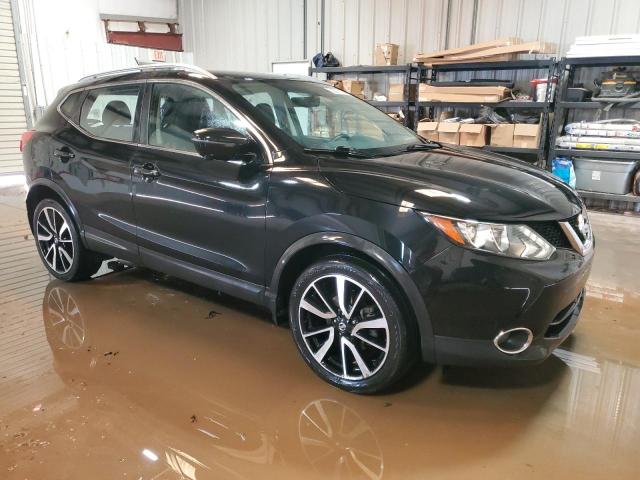 Photo 3 VIN: JN1BJ1CR9HW132563 - NISSAN ROGUE 