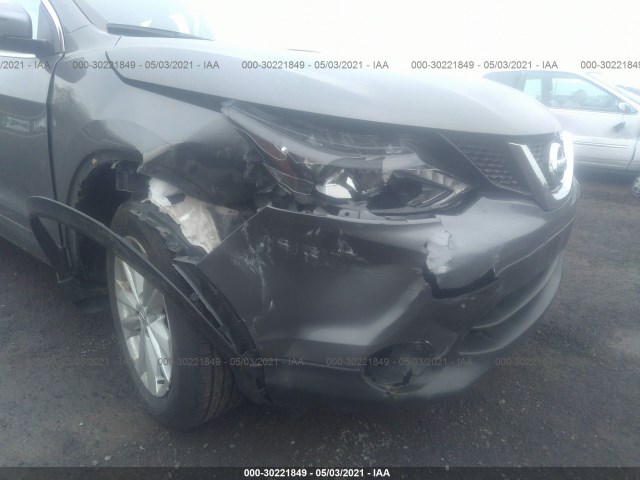 Photo 5 VIN: JN1BJ1CR9HW139724 - NISSAN ROGUE SPORT 