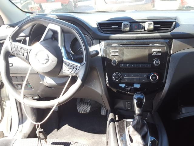 Photo 8 VIN: JN1BJ1CR9JW257097 - NISSAN ROGUE SPORT 