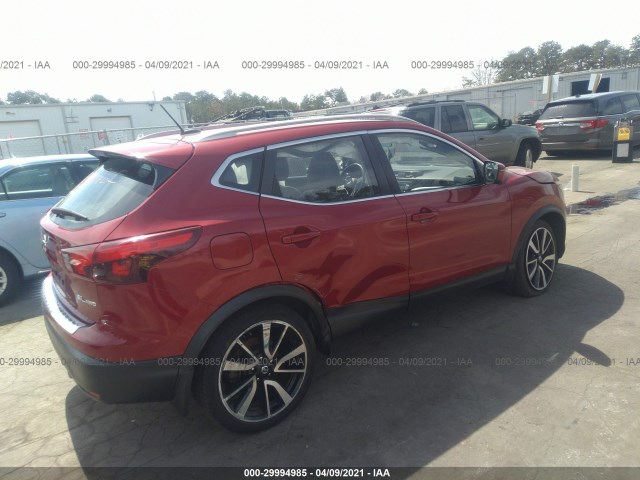 Photo 3 VIN: JN1BJ1CR9JW280363 - NISSAN ROGUE 