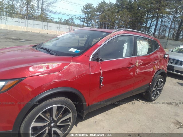 Photo 5 VIN: JN1BJ1CR9JW280363 - NISSAN ROGUE 