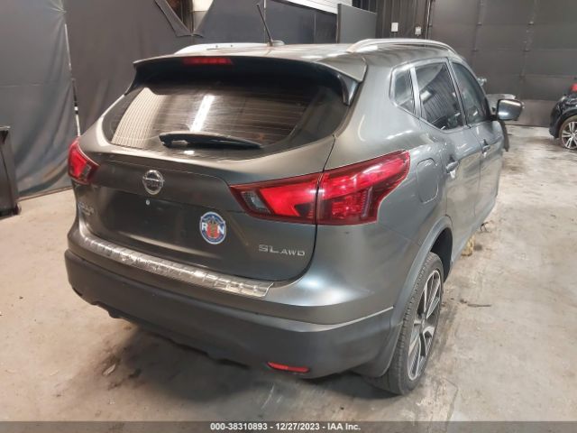 Photo 3 VIN: JN1BJ1CR9JW293940 - NISSAN ROGUE SPORT 