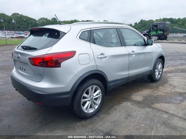 Photo 3 VIN: JN1BJ1CR9KW310883 - NISSAN ROGUE SPORT 