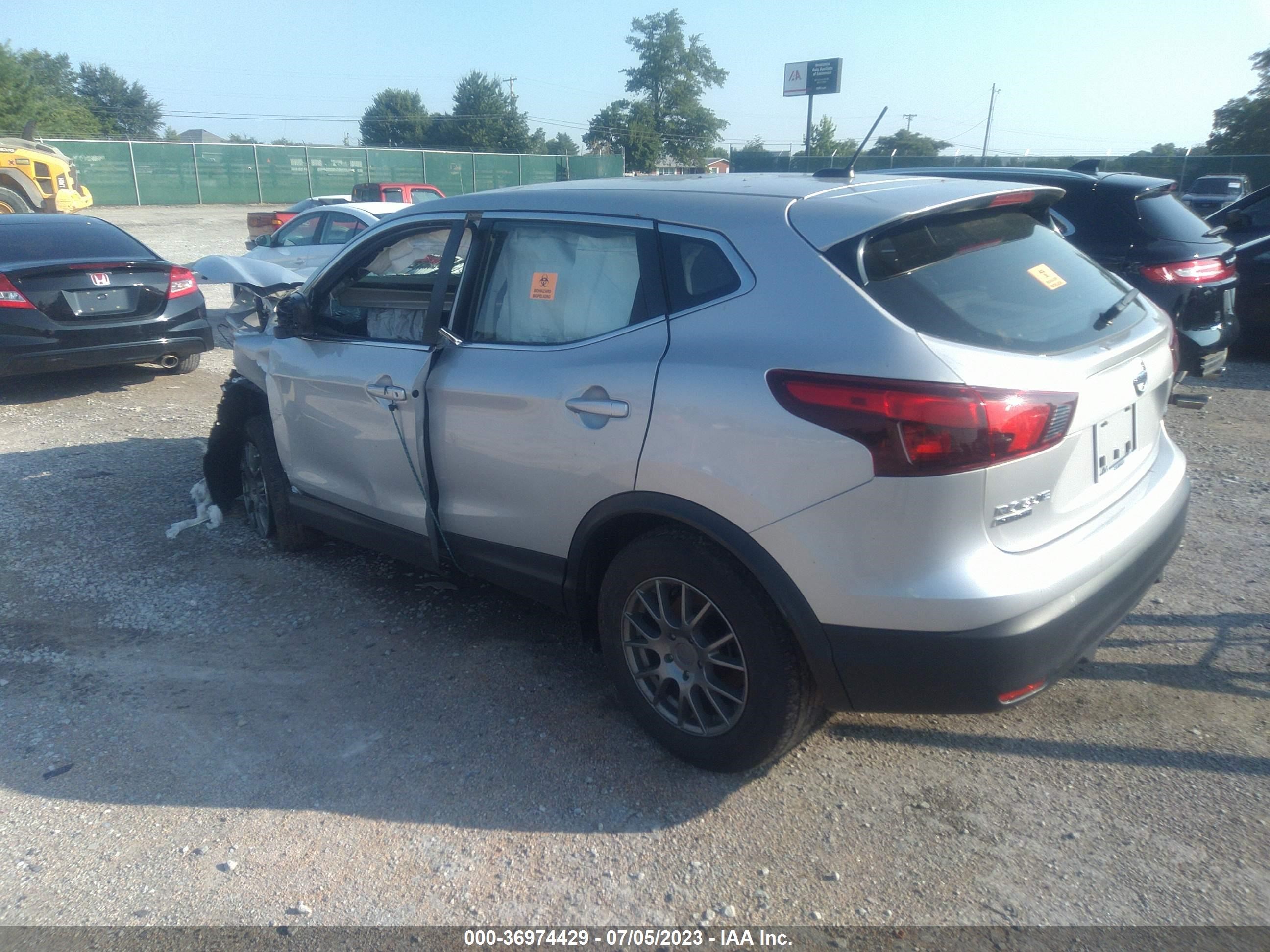 Photo 2 VIN: JN1BJ1CR9KW351207 - NISSAN ROGUE 