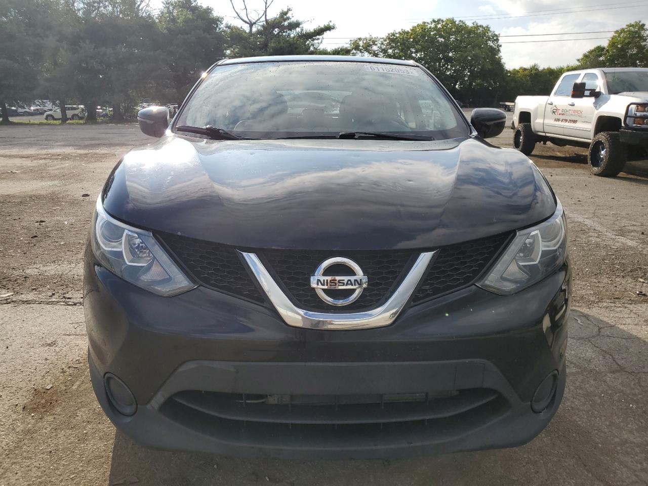 Photo 4 VIN: JN1BJ1CRXHW111589 - NISSAN ROGUE 