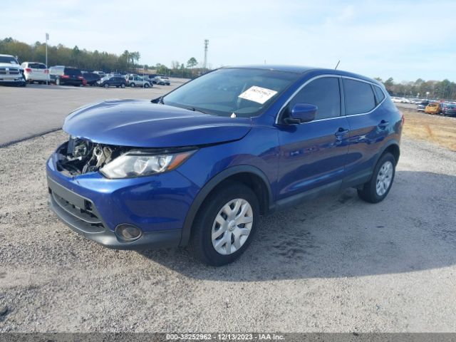 Photo 1 VIN: JN1BJ1CRXJW262082 - NISSAN ROGUE SPORT 