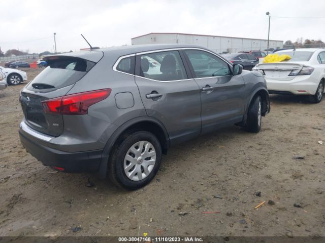 Photo 3 VIN: JN1BJ1CRXJW266469 - NISSAN ROGUE SPORT 