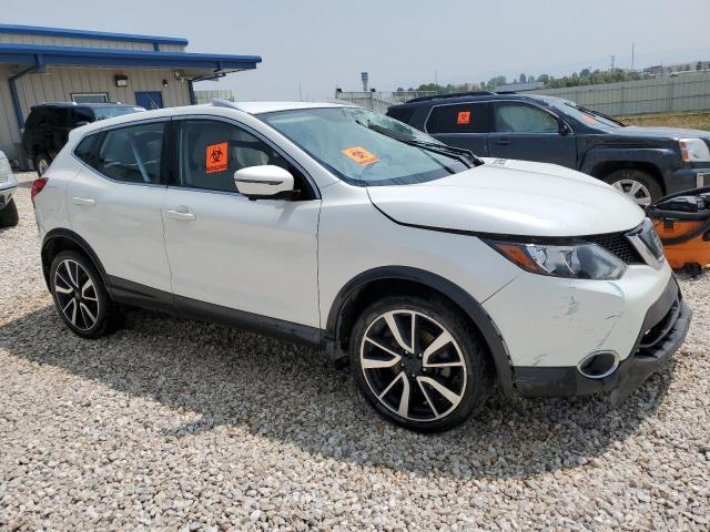 Photo 3 VIN: JN1BJ1CRXJW289041 - NISSAN ROGUE 