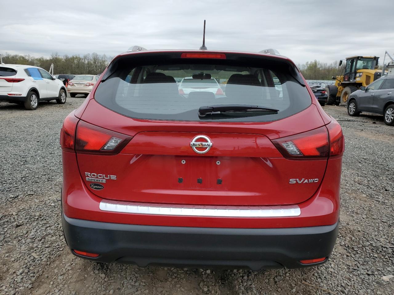 Photo 5 VIN: JN1BJ1CRXJW290285 - NISSAN ROGUE 