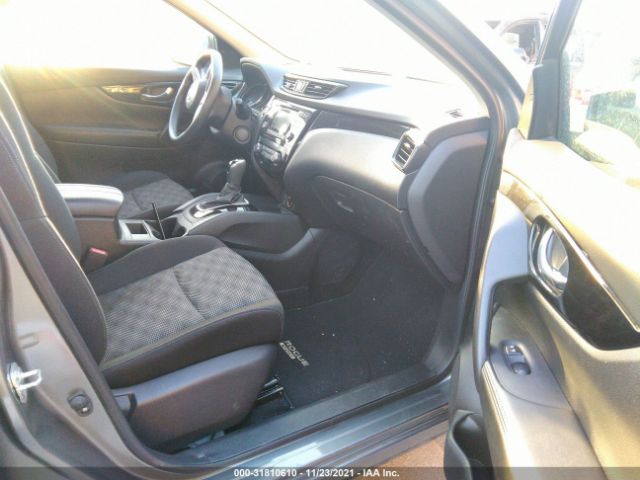 Photo 4 VIN: JN1BJ1CRXJW293672 - NISSAN ROGUE SPORT 