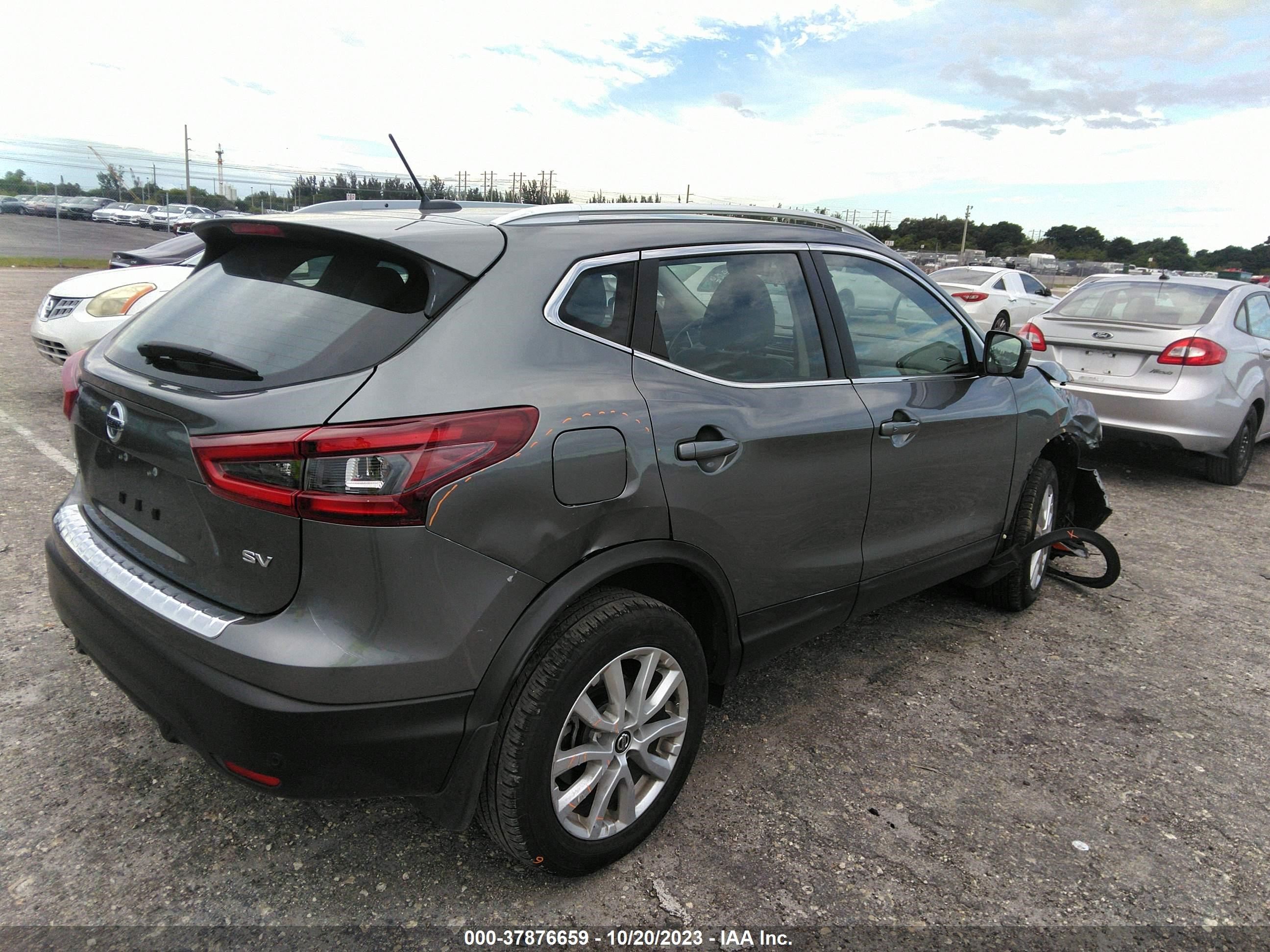 Photo 3 VIN: JN1BJ1CV2LW276395 - NISSAN ROGUE 