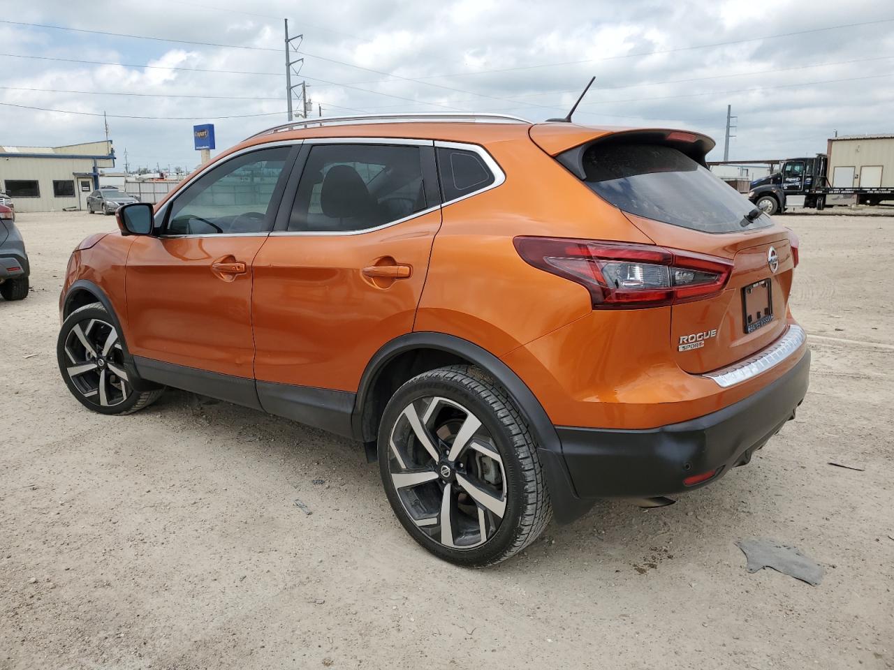 Photo 1 VIN: JN1BJ1CV3LW252963 - NISSAN ROGUE 