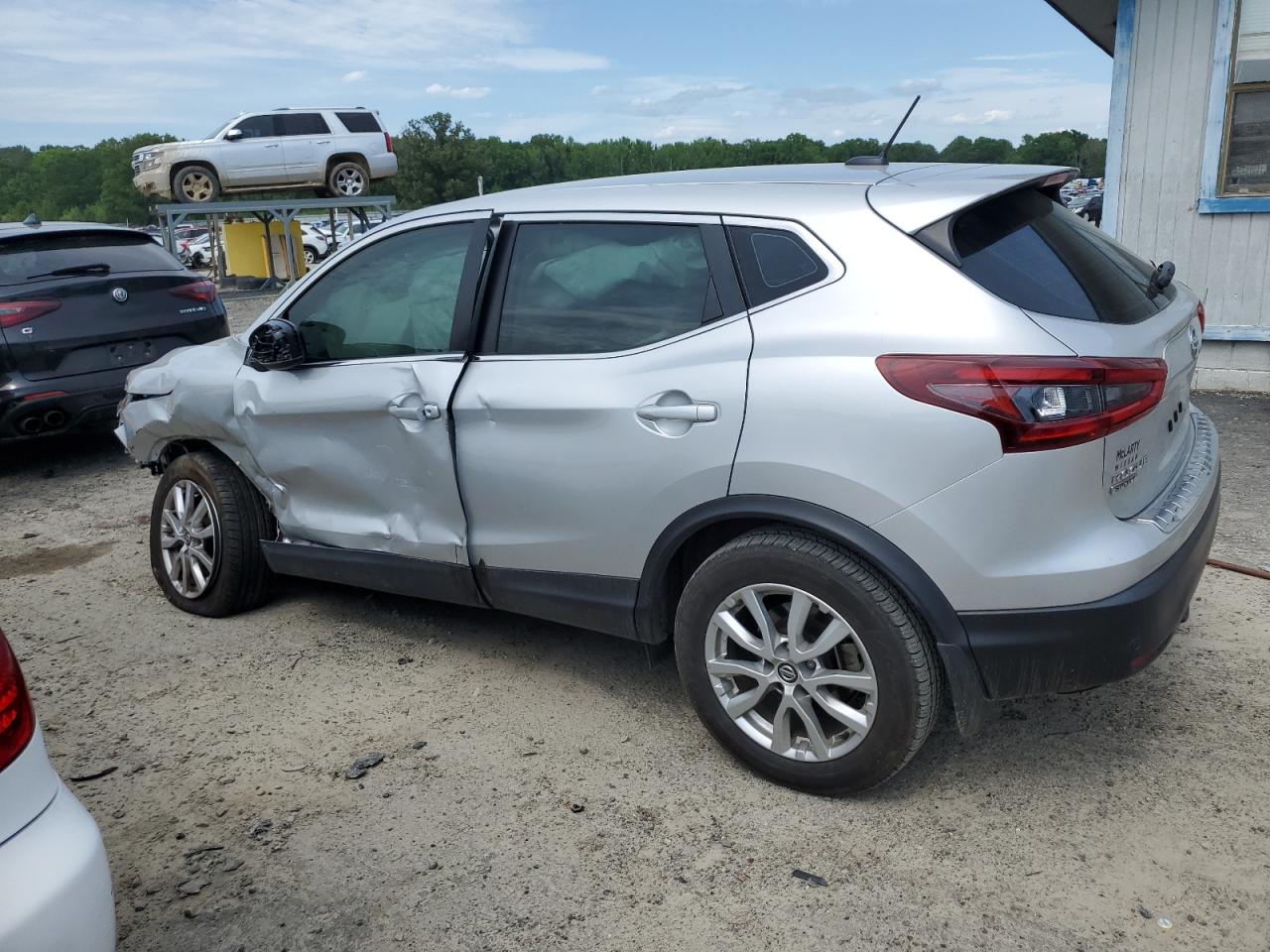 Photo 1 VIN: JN1BJ1CV3LW268631 - NISSAN ROGUE 