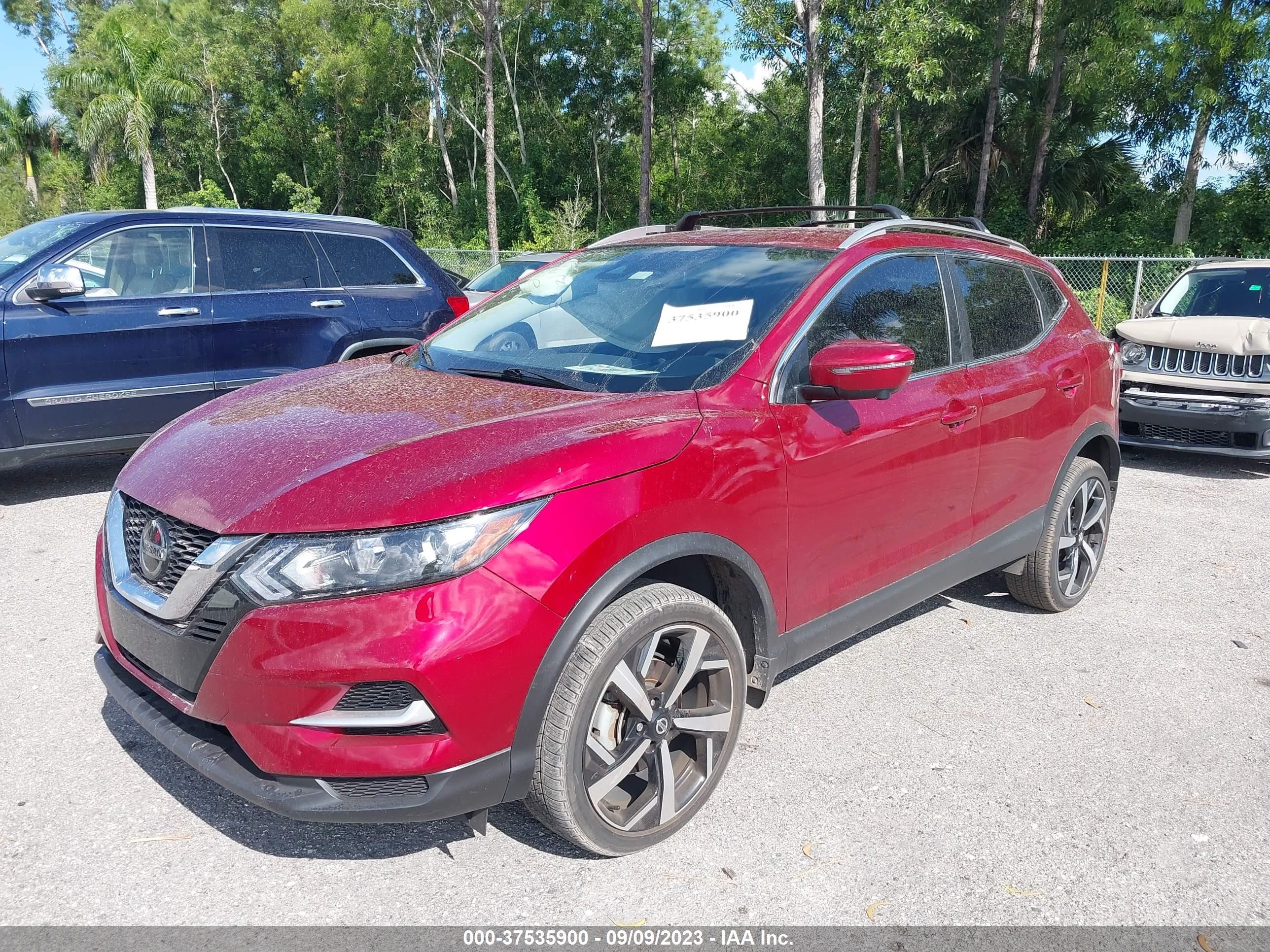 Photo 1 VIN: JN1BJ1CV3MW315772 - NISSAN ROGUE 