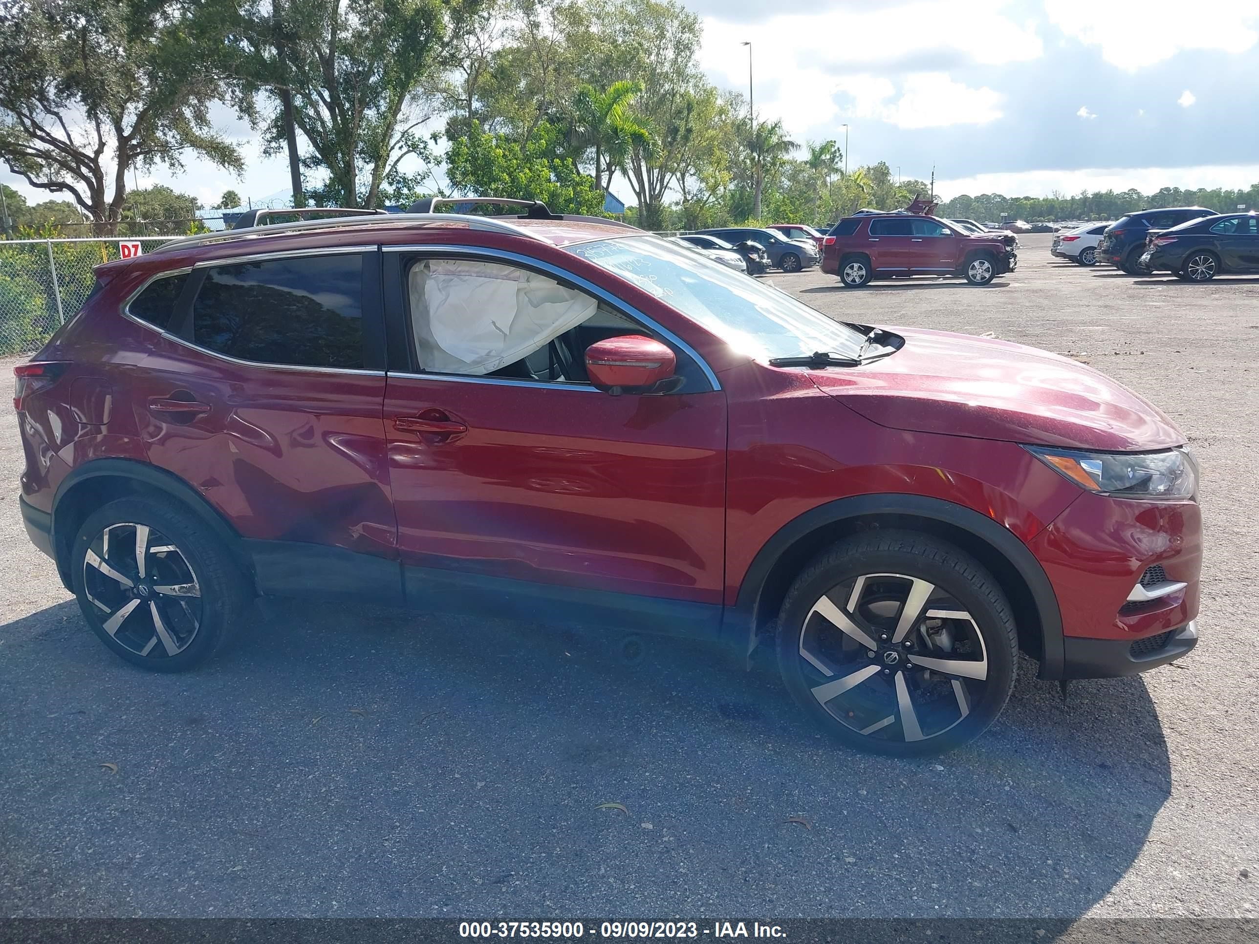 Photo 12 VIN: JN1BJ1CV3MW315772 - NISSAN ROGUE 