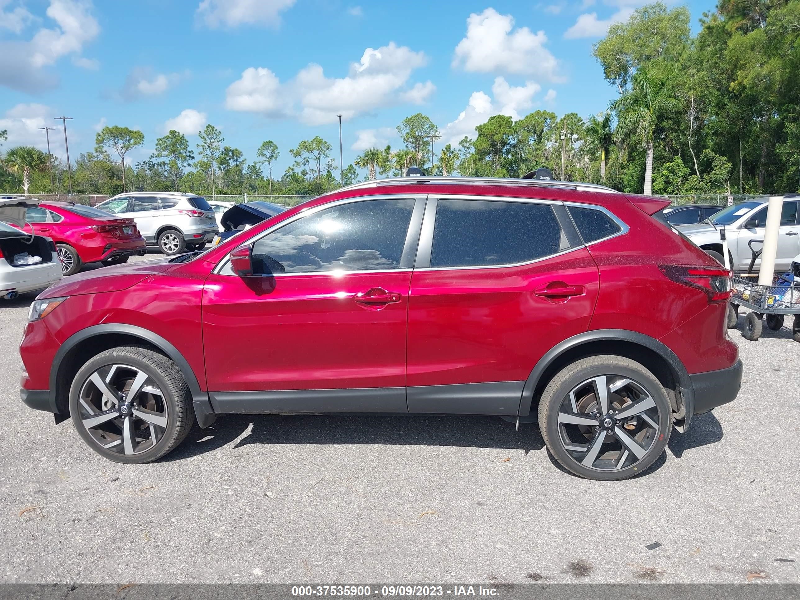 Photo 13 VIN: JN1BJ1CV3MW315772 - NISSAN ROGUE 