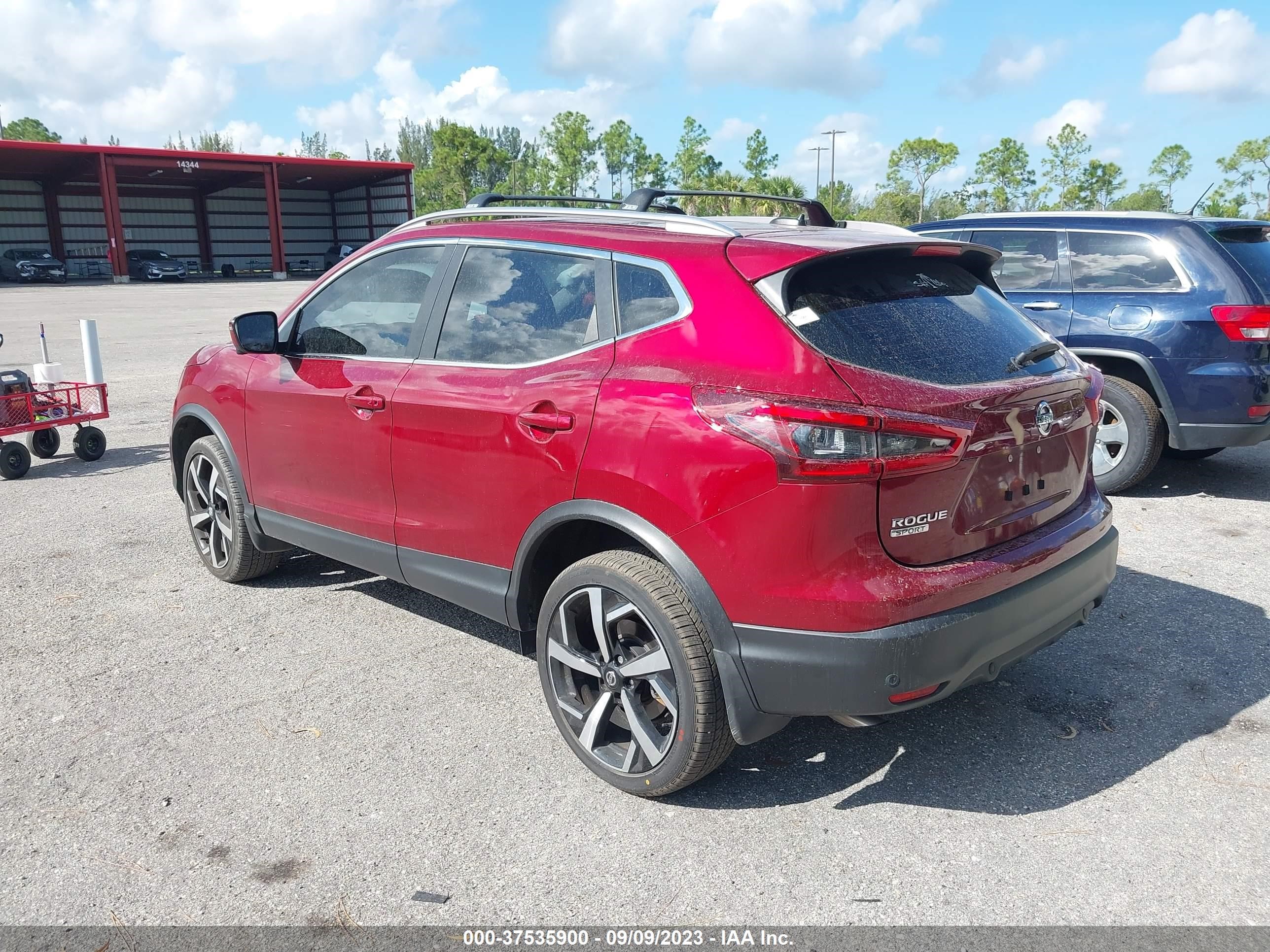 Photo 2 VIN: JN1BJ1CV3MW315772 - NISSAN ROGUE 