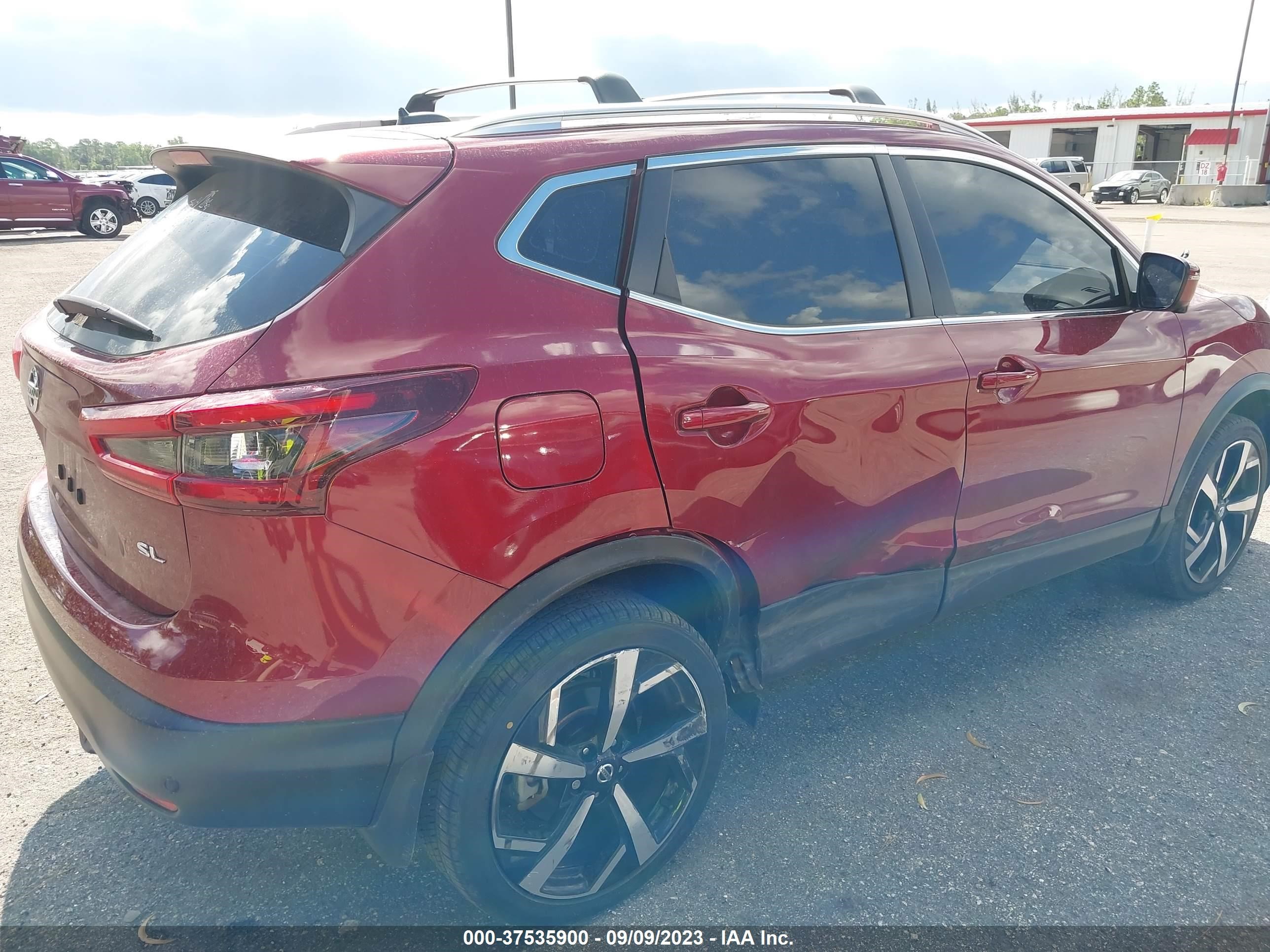 Photo 5 VIN: JN1BJ1CV3MW315772 - NISSAN ROGUE 