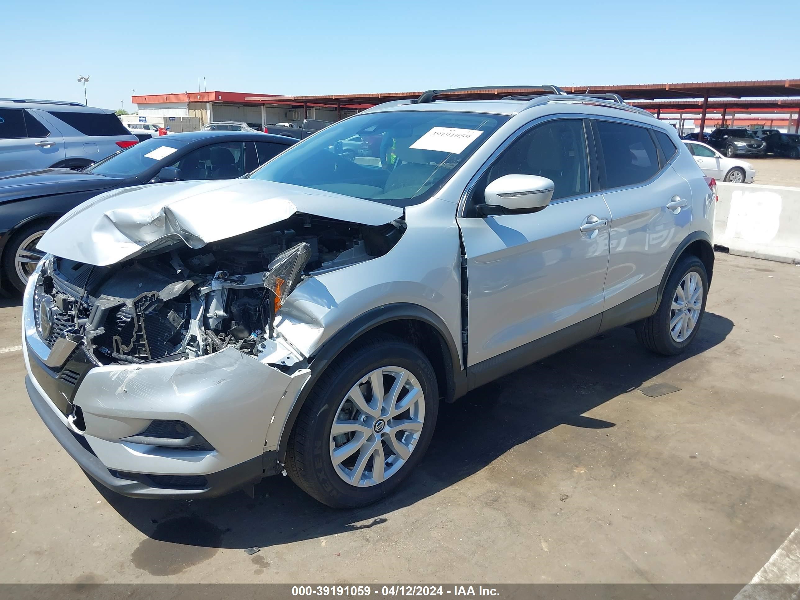 Photo 1 VIN: JN1BJ1CV4LW251112 - NISSAN ROGUE 