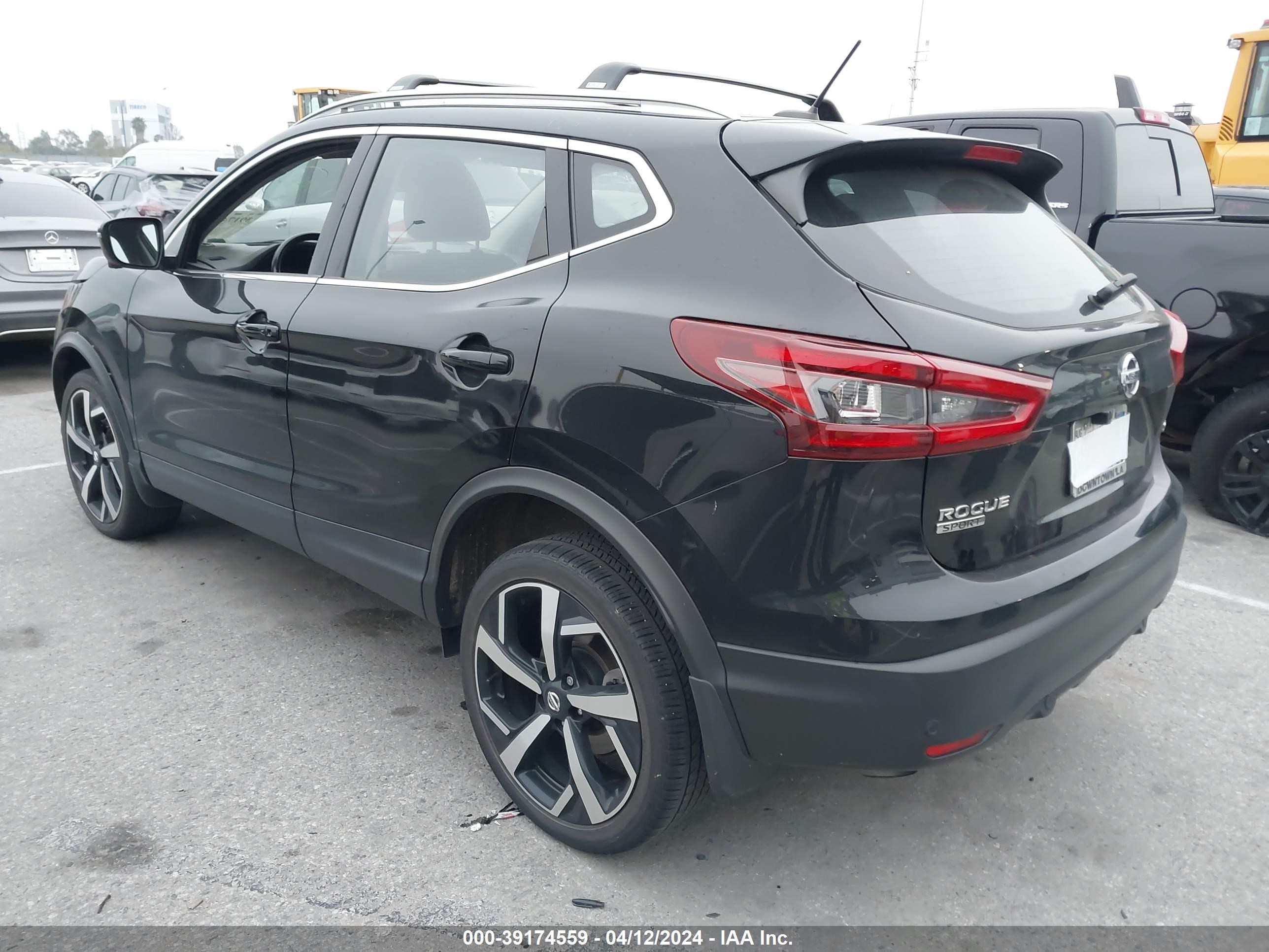 Photo 2 VIN: JN1BJ1CV5MW562159 - NISSAN ROGUE 