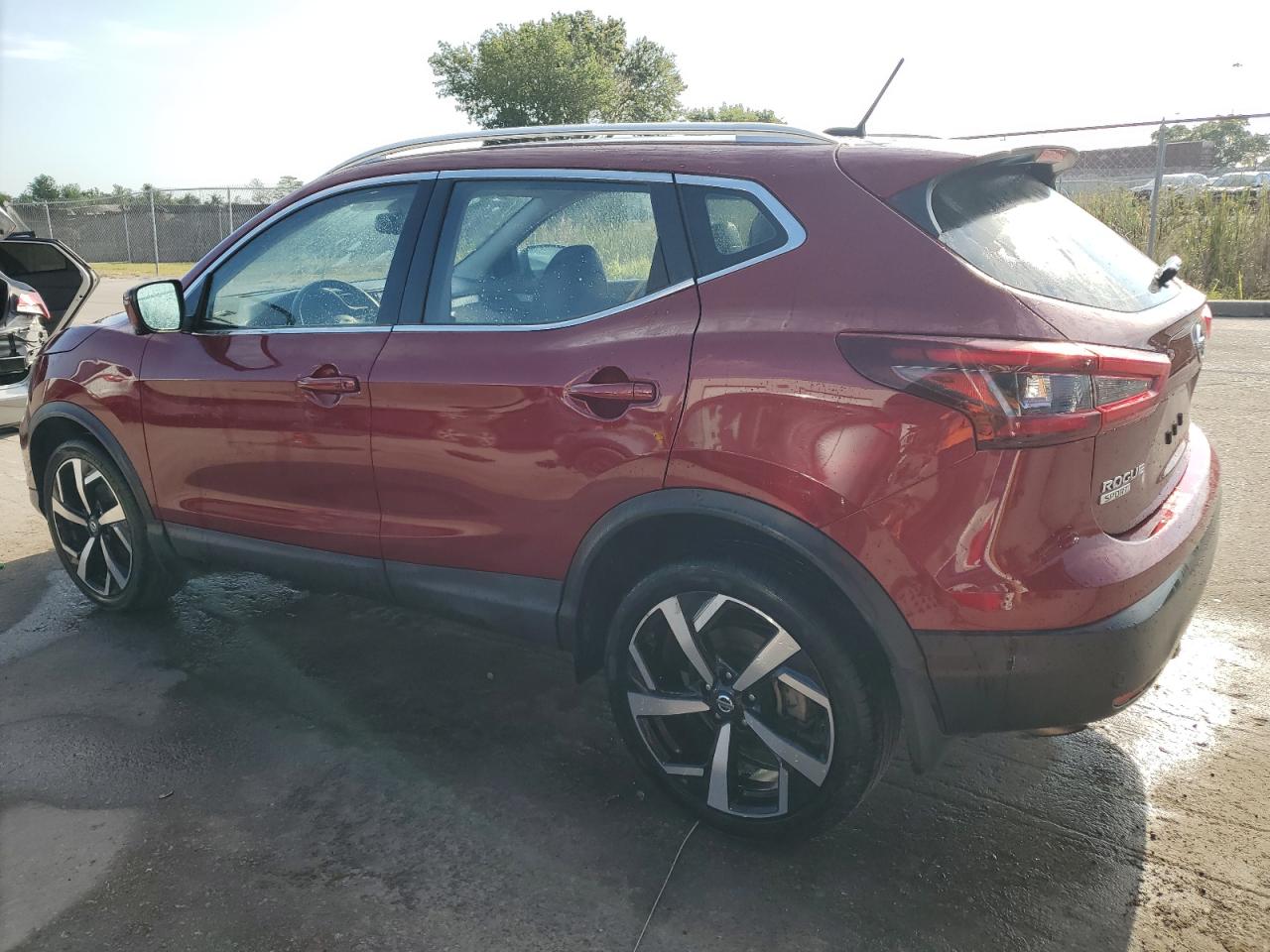 Photo 1 VIN: JN1BJ1CV7LW264758 - NISSAN ROGUE 