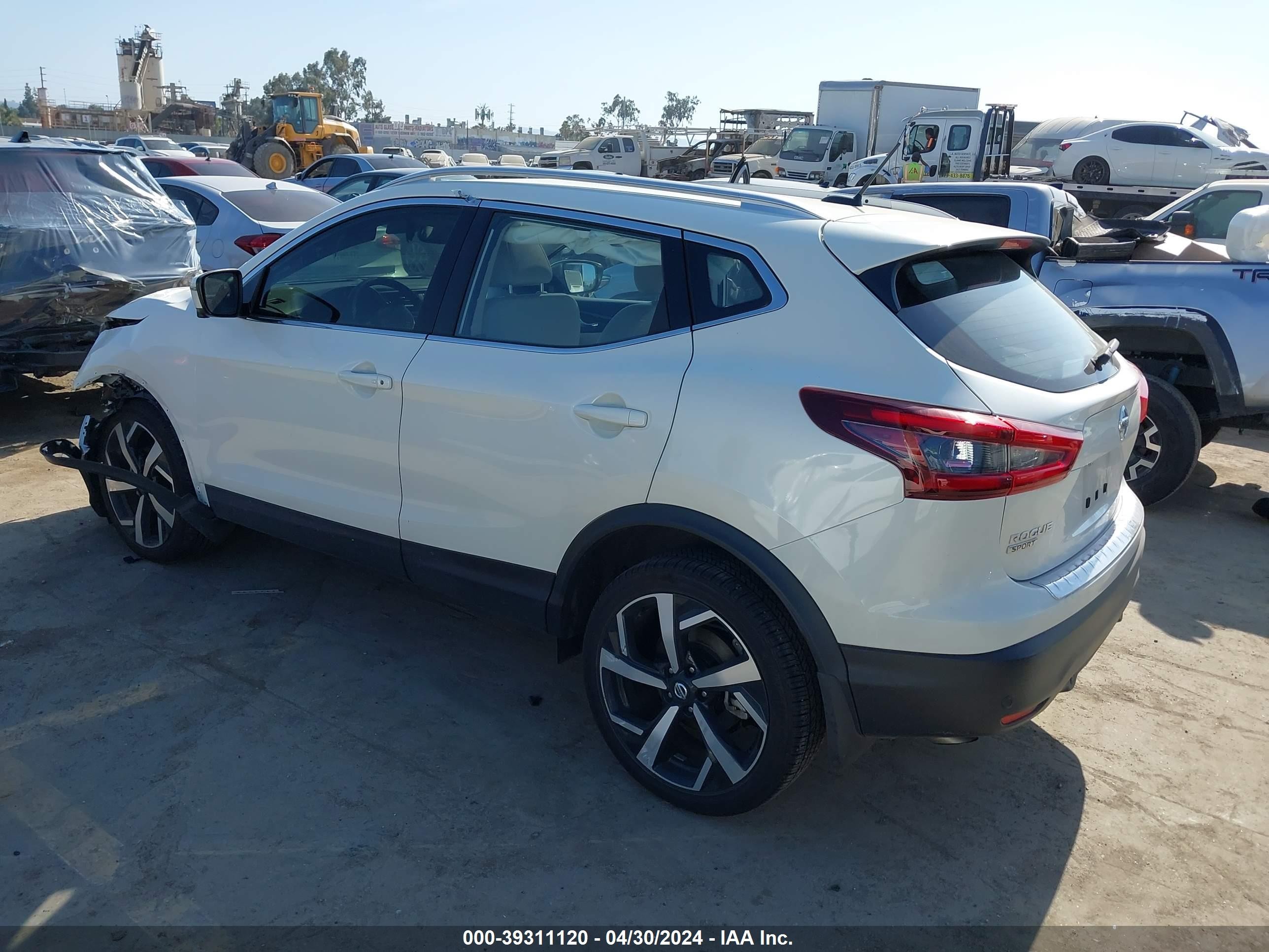 Photo 2 VIN: JN1BJ1CV7NW351384 - NISSAN ROGUE 