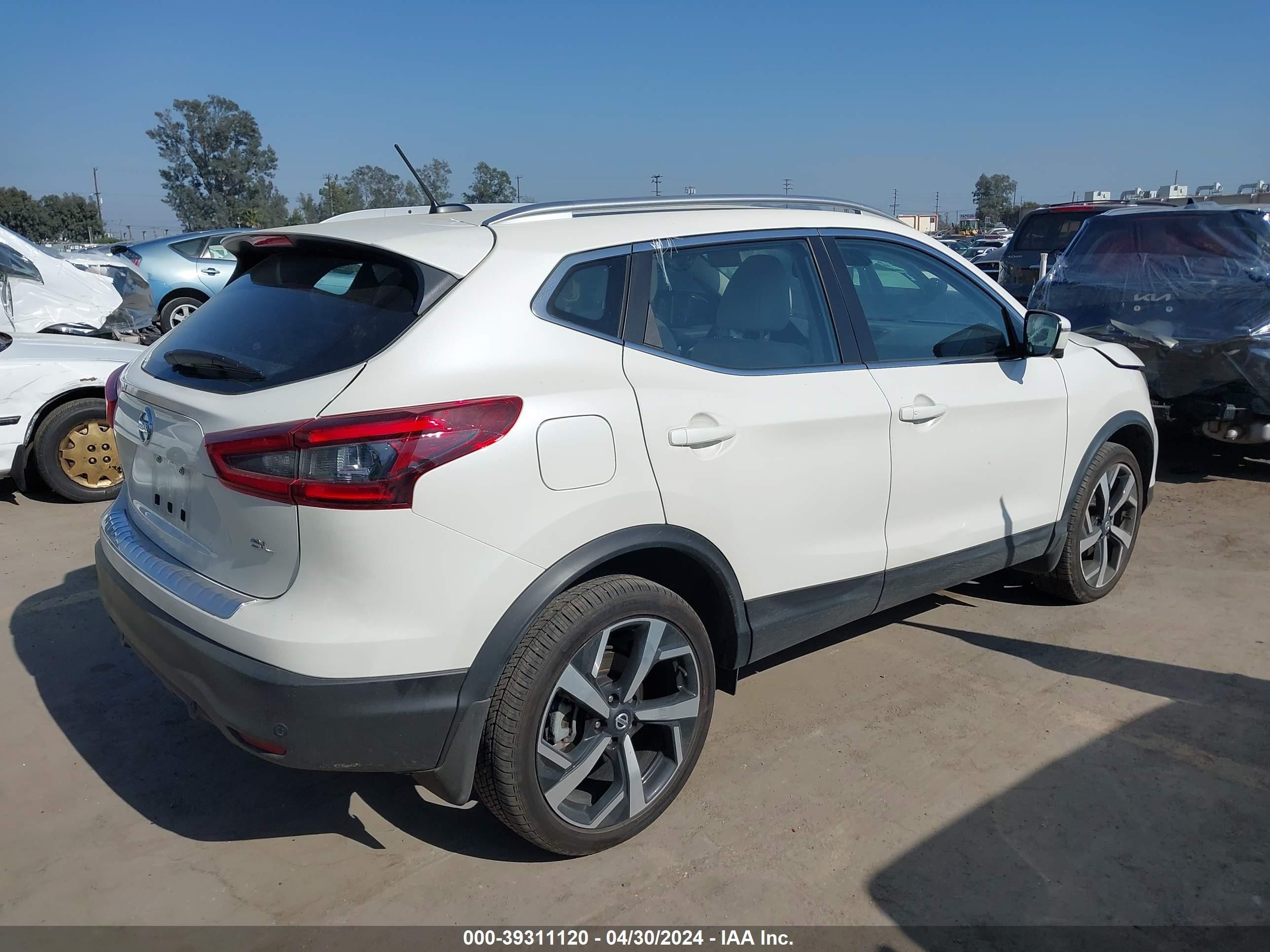 Photo 3 VIN: JN1BJ1CV7NW351384 - NISSAN ROGUE 