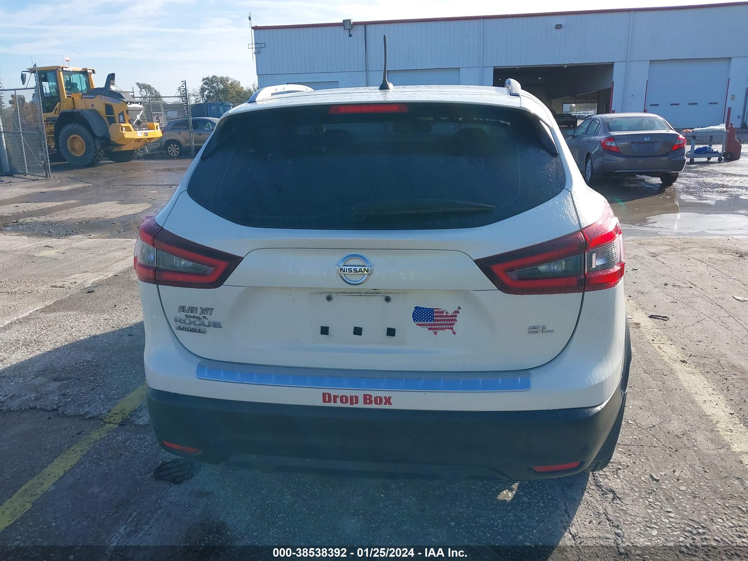 Photo 14 VIN: JN1BJ1CVXLW256735 - NISSAN ROGUE 