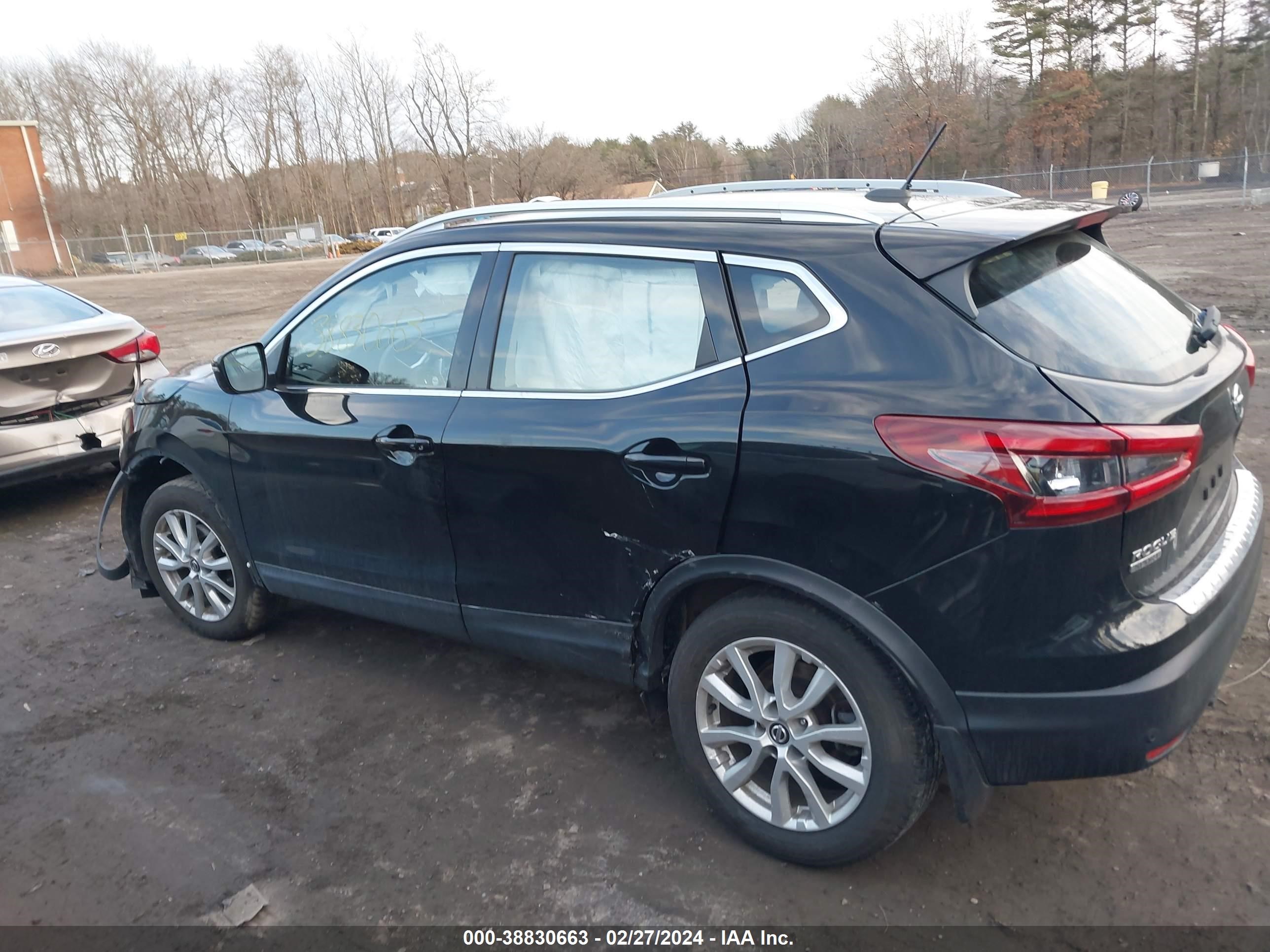 Photo 13 VIN: JN1BJ1CW1LW650679 - NISSAN ROGUE 