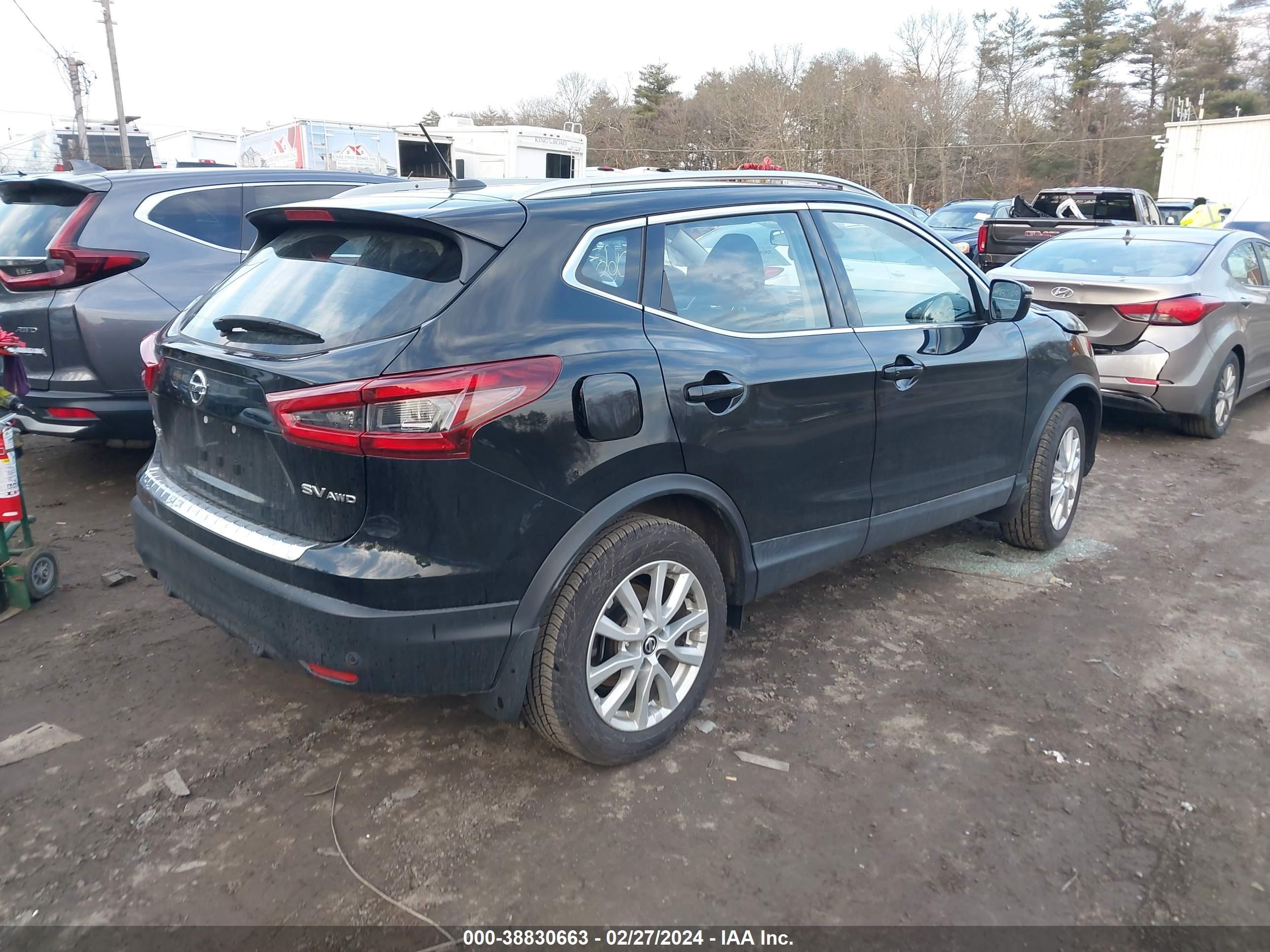 Photo 3 VIN: JN1BJ1CW1LW650679 - NISSAN ROGUE 