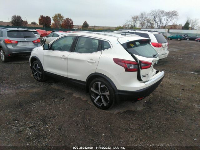 Photo 2 VIN: JN1BJ1CW1NW483677 - NISSAN ROGUE SPORT 