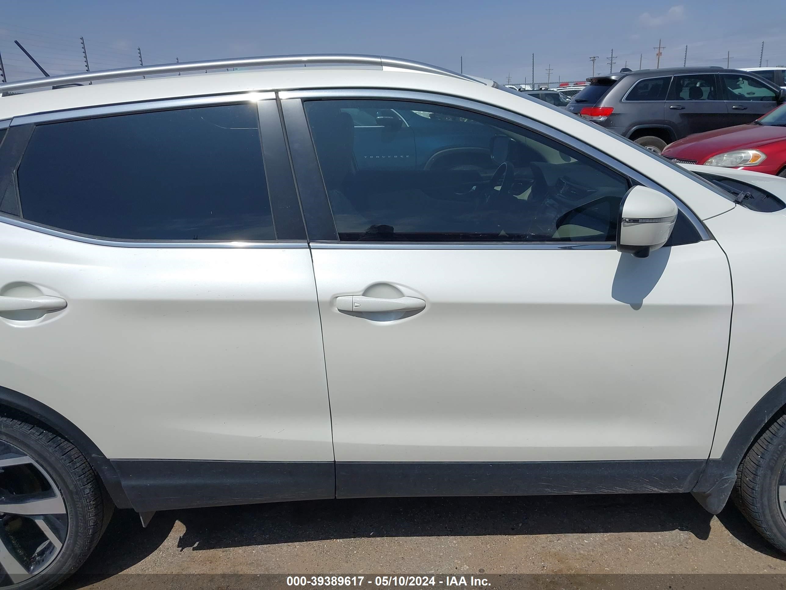 Photo 12 VIN: JN1BJ1CW2NW494266 - NISSAN ROGUE 