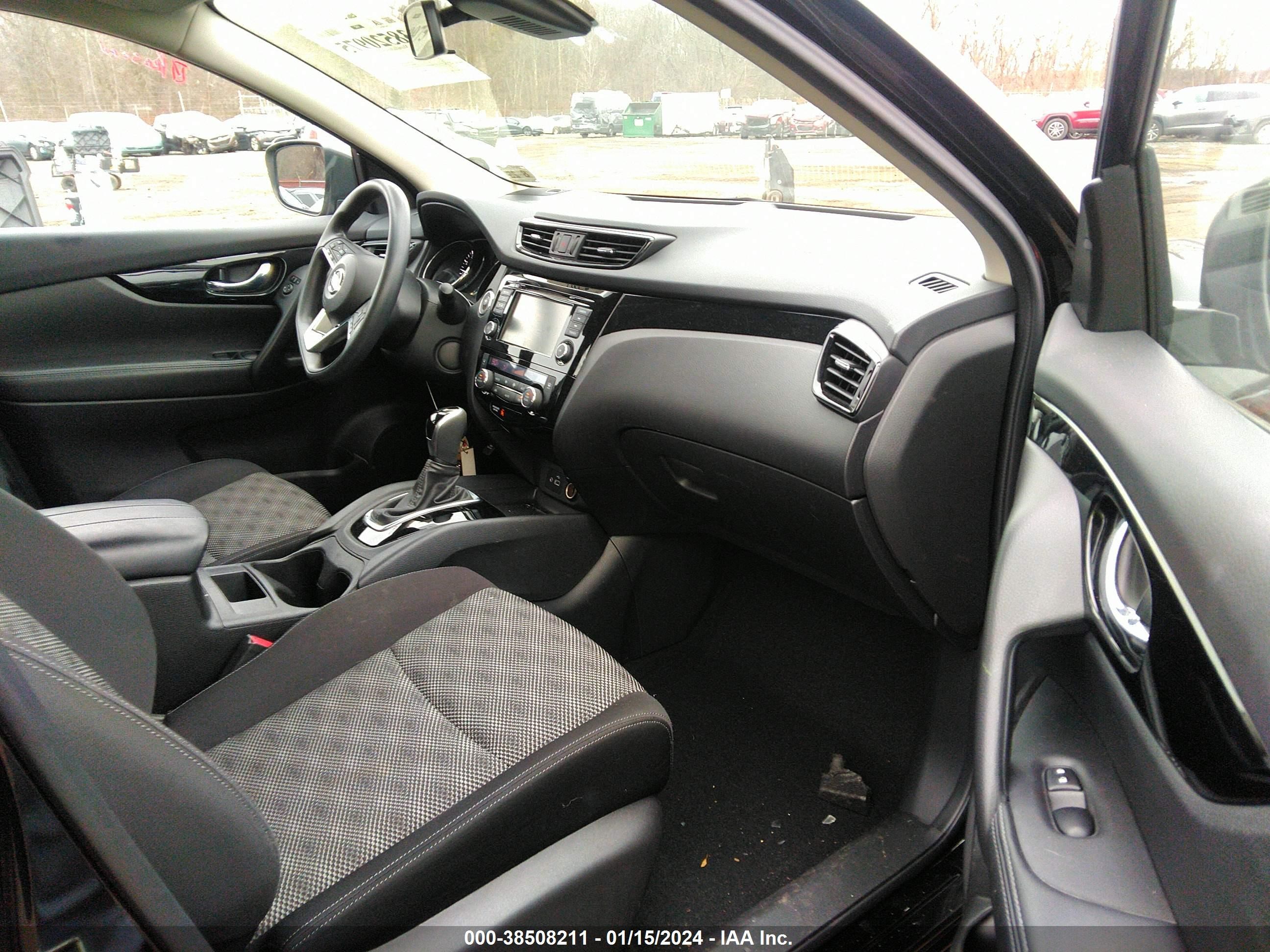 Photo 4 VIN: JN1BJ1CW4LW363515 - NISSAN ROGUE 