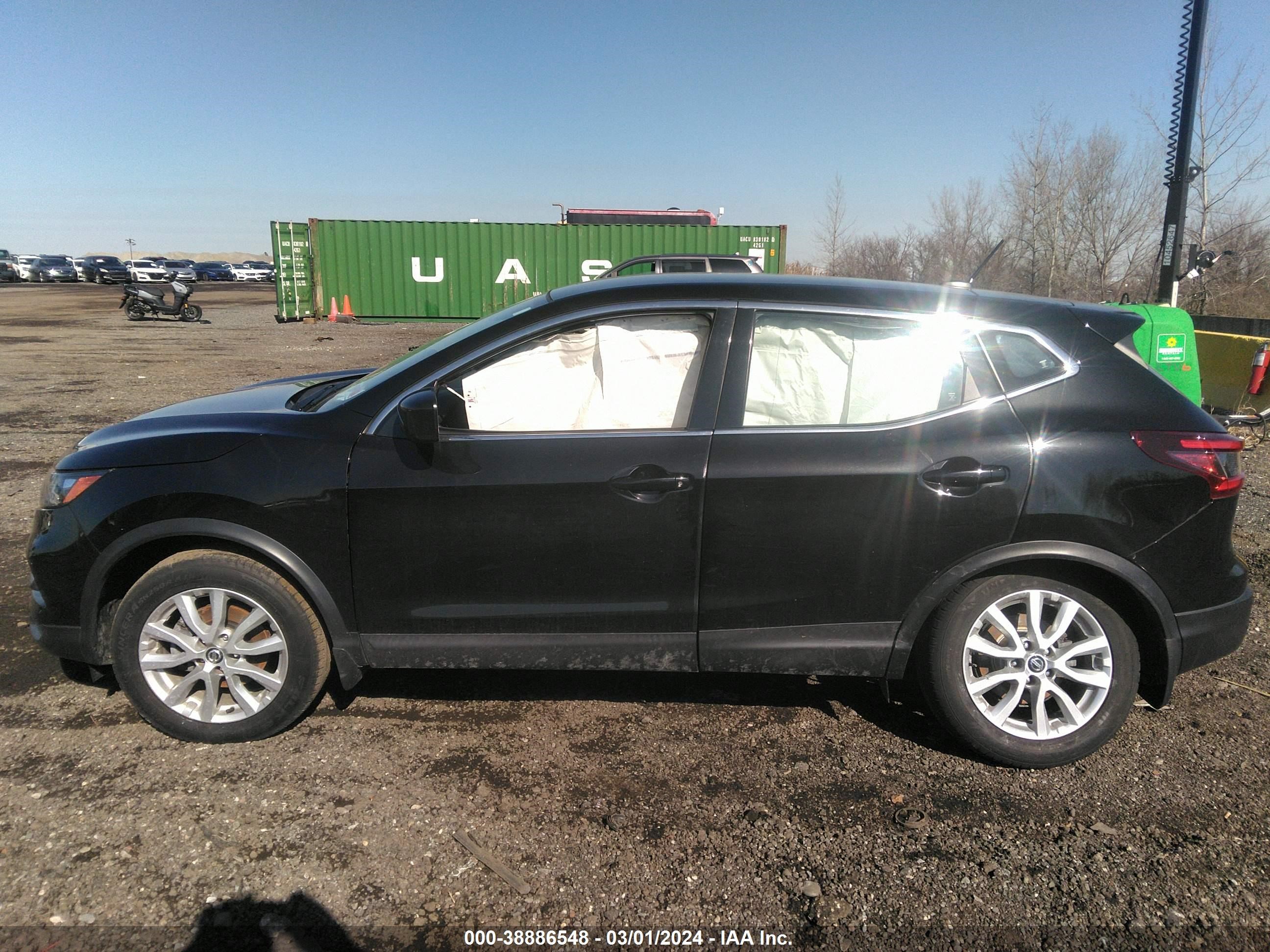 Photo 13 VIN: JN1BJ1CW4LW643256 - NISSAN ROGUE 