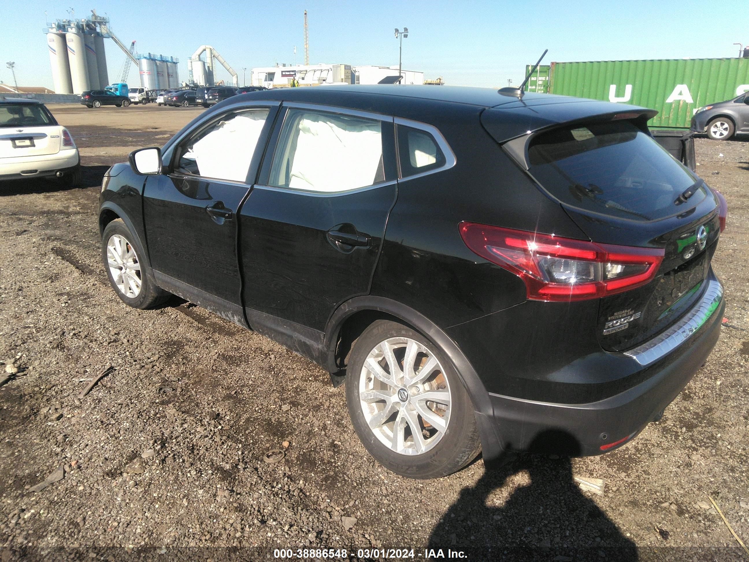 Photo 2 VIN: JN1BJ1CW4LW643256 - NISSAN ROGUE 